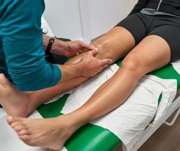 Knee Pain Physiotherapy in Valasaravakkam